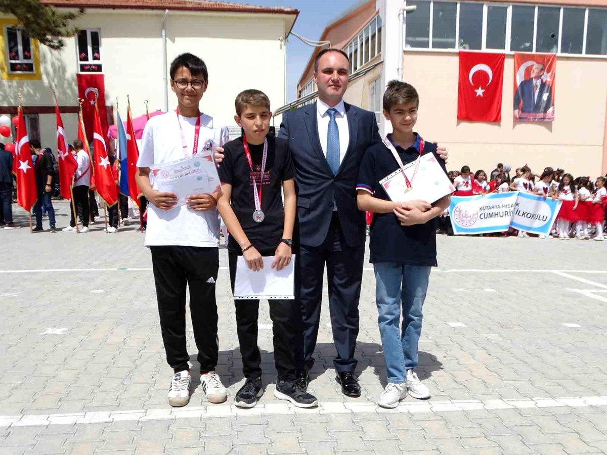 Hisarcık\'ta 23 Nisan etkinlikleri ödül töreniyle sona erdi