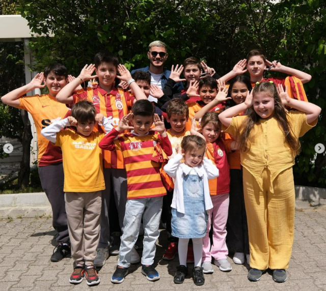 Icardi'den Fenerbahçelileri küplere bindirecek 23 Nisan paylaşımı