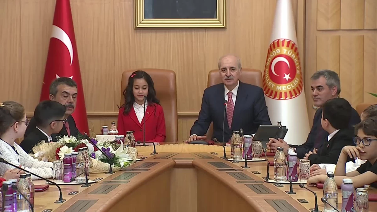 TBMM Başkanı Numan Kurtulmuş, 23 Nisan Ulusal Egemenlik ve Çocuk Bayramı\'nda görevini Aysima Arslan\'a devretti