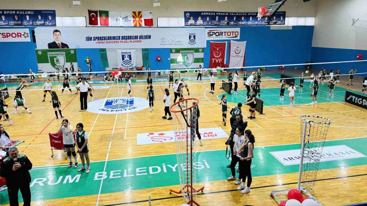 Bodrumspor\'da 23 Nisan Voleybol Şenliği