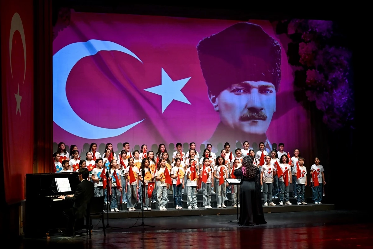 Ankara Devlet Opera ve Balesi, 23 Nisan\'ı çocuk koroları ve gençlik orkestralarıyla kutluyor