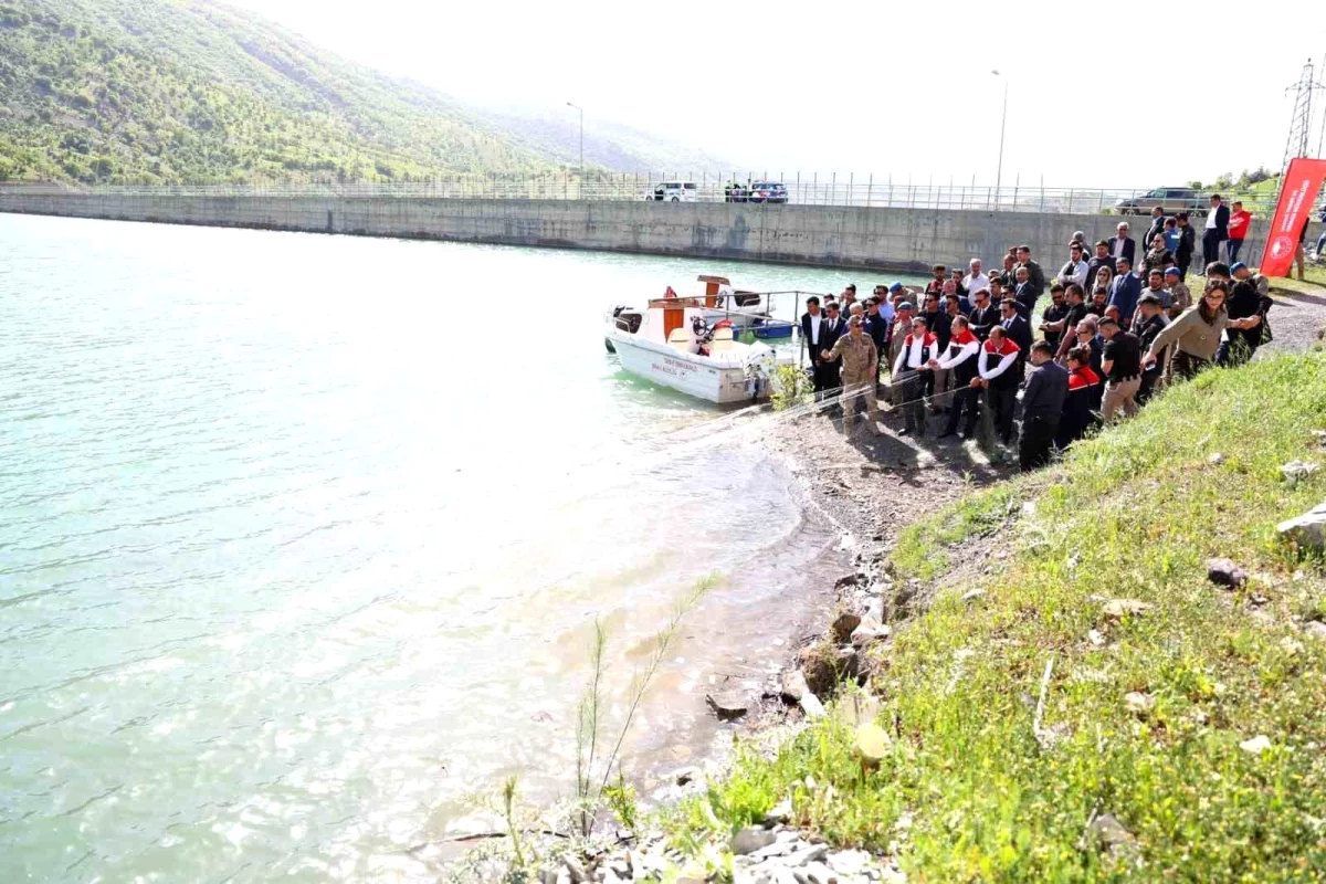 Şırnak\'ta Barajlarda Hayalet Ağ Temizliği Yapıldı
