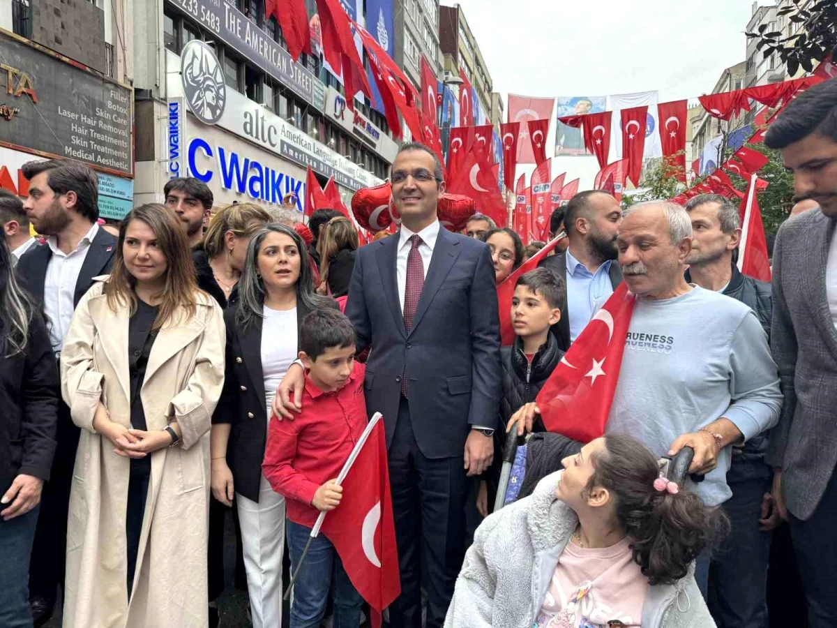 Şişli\'de 23 Nisan Ulusal Egemenlik ve Çocuk Bayramı Kutlamaları