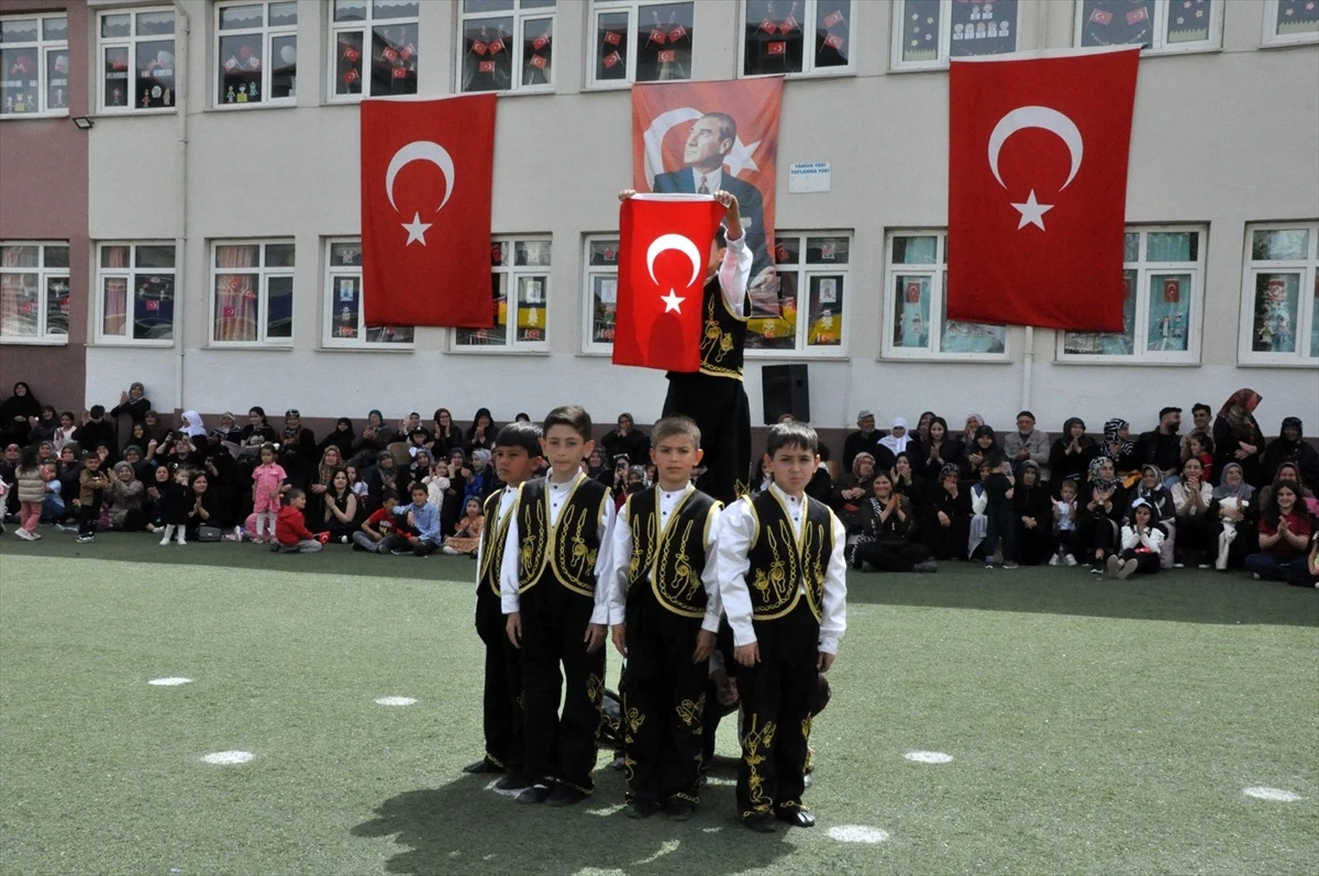 Yozgat Sorgun\'da 23 Nisan Ulusal Egemenlik ve Çocuk Bayramı Kutlandı