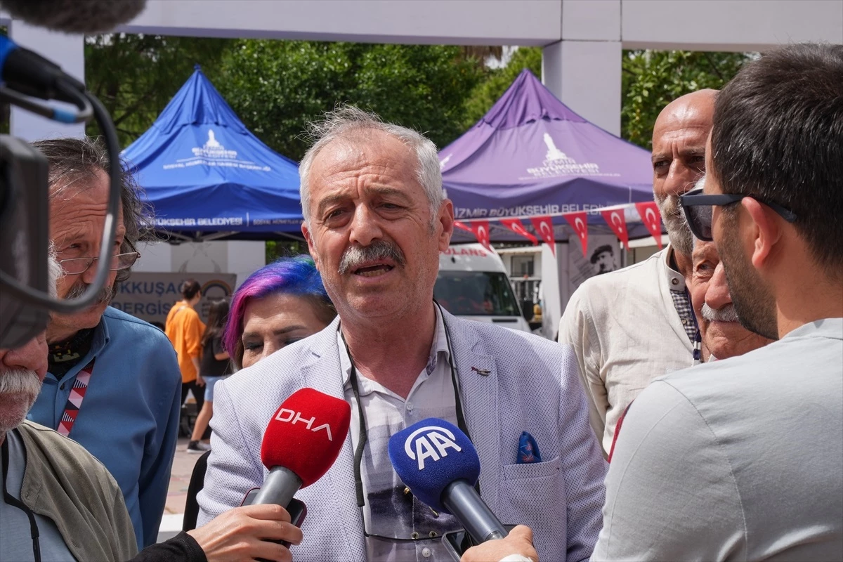 İzmir Kitap Fuarı\'nda Sivil Toplum Kuruluşları İçin Ayrılan Alan Tartışması