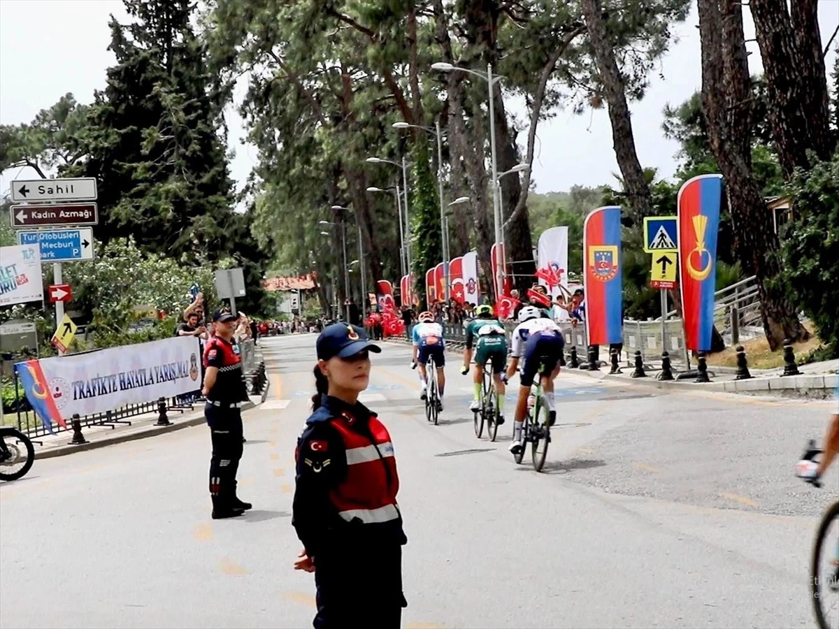 2024 Türkiye Bisiklet Turu\'nda 1102 jandarma personeli görev yaptı