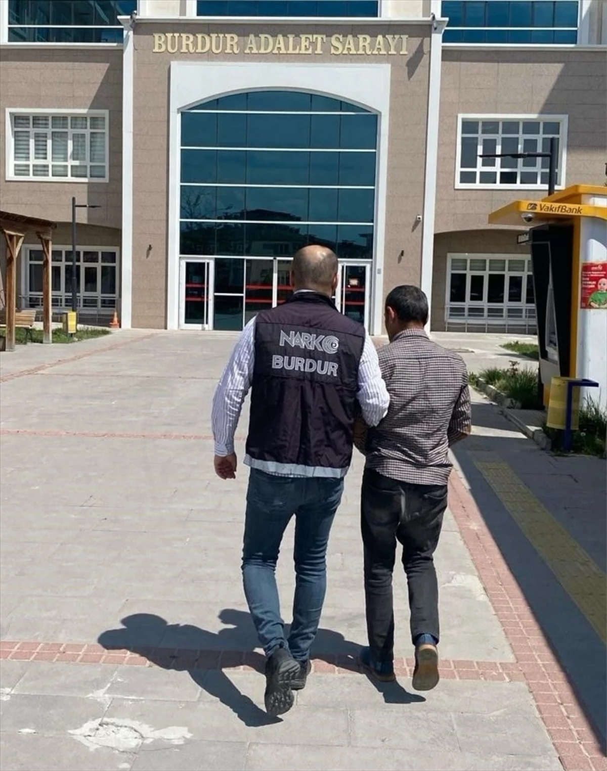 Burdur\'da düzenlenen uyuşturucu operasyonunda 2 şüpheli tutuklandı