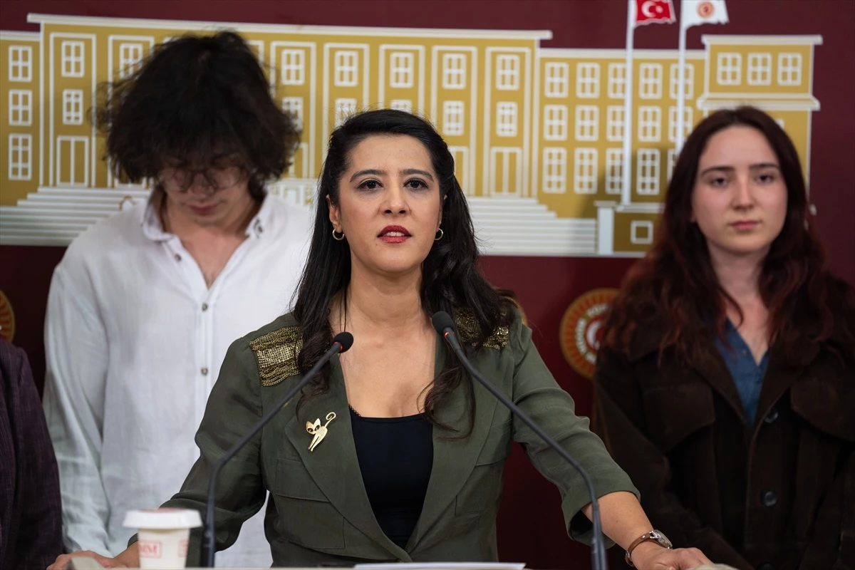EMEP Gaziantep Milletvekili Sevda Karaca Demir, ODTÜ yönetimini eleştirdi