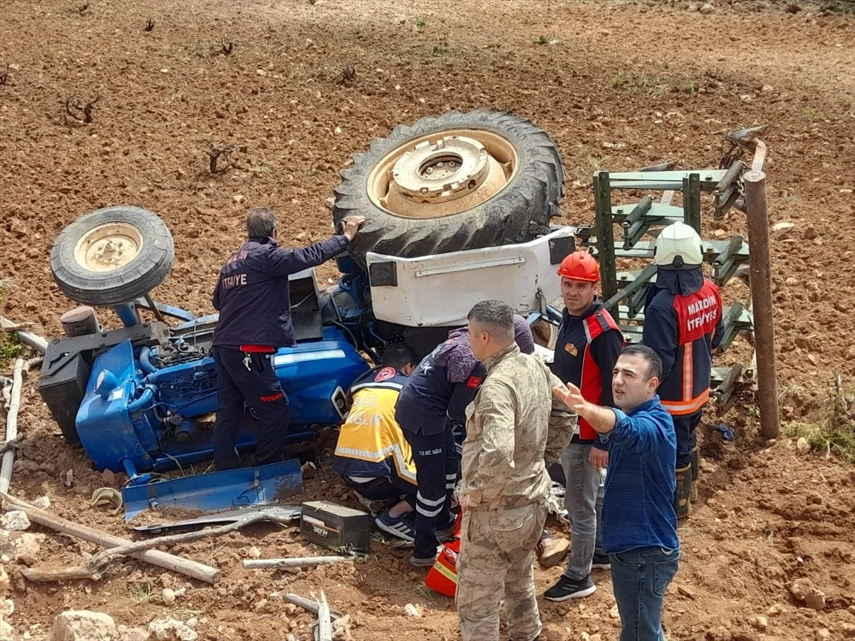 Mardin\'de traktör kazası: Sürücü hayatını kaybetti
