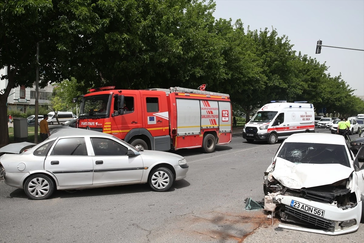 Şanlıurfa\'da zincirleme trafik kazasında 7 kişi yaralandı