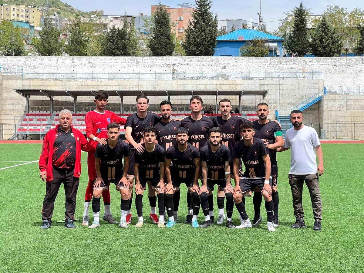 Cizre Diclespor Şırnak U18 Gelişim Ligi Şampiyonu ve Süper Amatör Ligi Şampiyonu Oldu