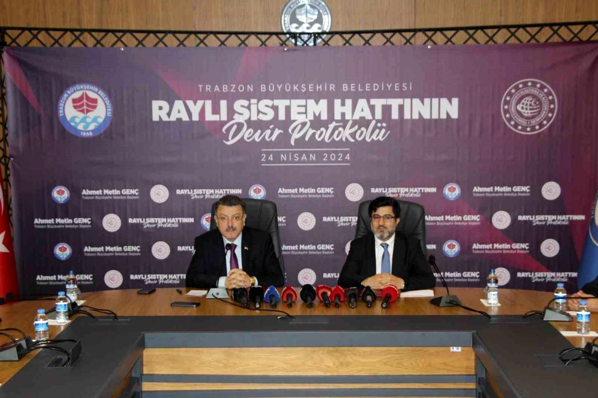 Trabzon Raylı Sistem Hattı\'nın Devir Protokolü İmzalandı