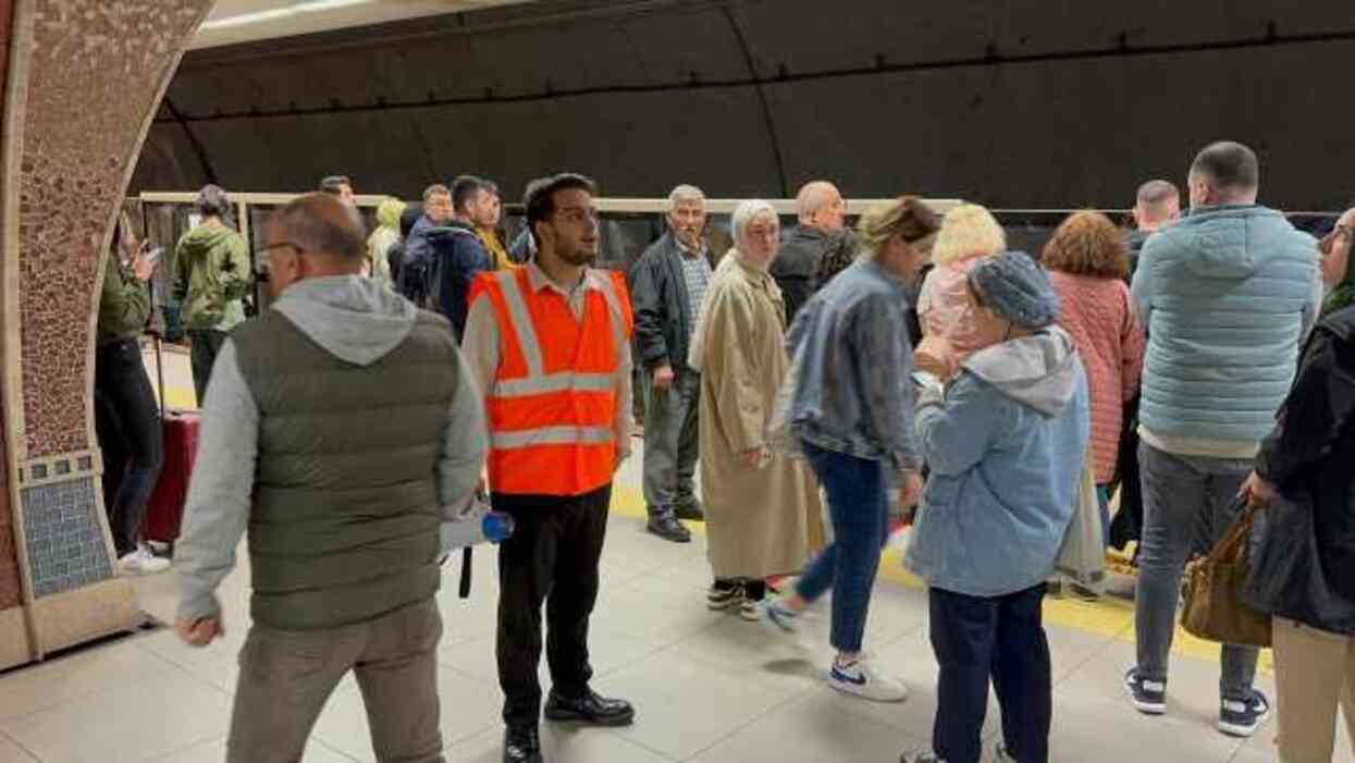 Üsküdar-Samandıra Metrosu'ndaki arıza 50 saattir çözülemedi
