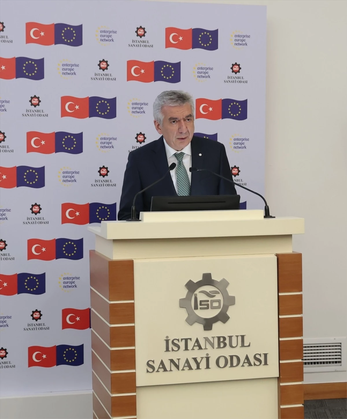 İstanbul Sanayi Odası, AB\'nin Sınırda Karbon Düzenleme Mekanizması\'nın Türkiye için kritik olduğunu belirtti