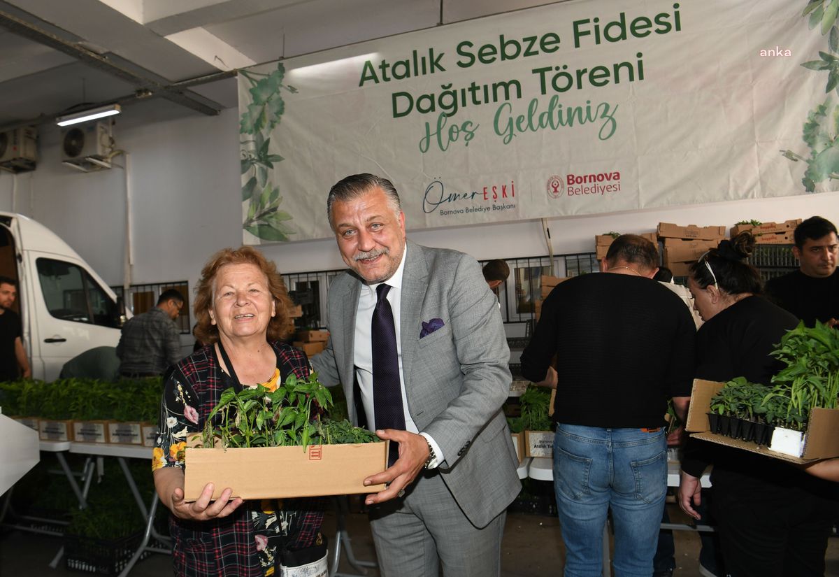 Bornova Belediyesi 500 Bin Fide Dağıtımına Başladı