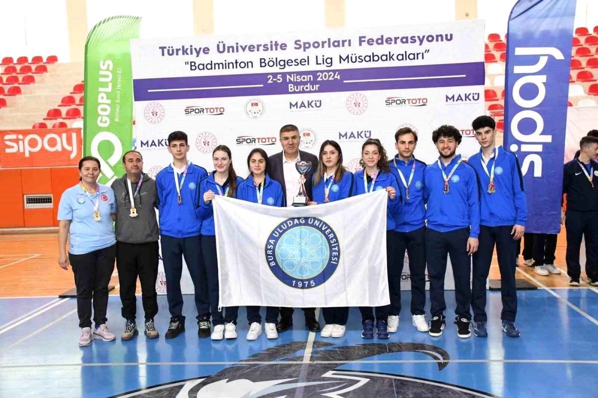 BUÜ Badminton Takımı Süper Lige Yükseldi
