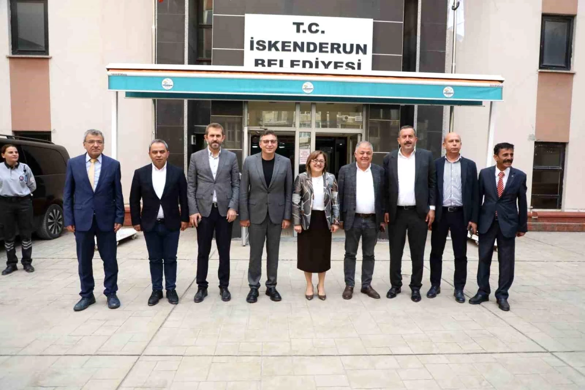 Gaziantep Büyükşehir Belediye Başkanı Fatma Şahin İskenderun\'a Destek Mesajı Verdi