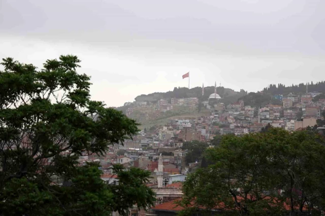 İzmir'i çöl bulutu kapladı! Uzmanlardan maske uyarısı geldi