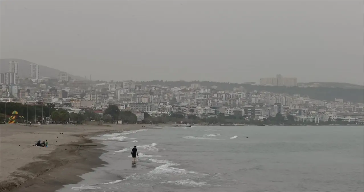 Samsun\'da Toz Taşınımı: Görüş Mesafesi Düştü, Hava Kalitesi Azaldı