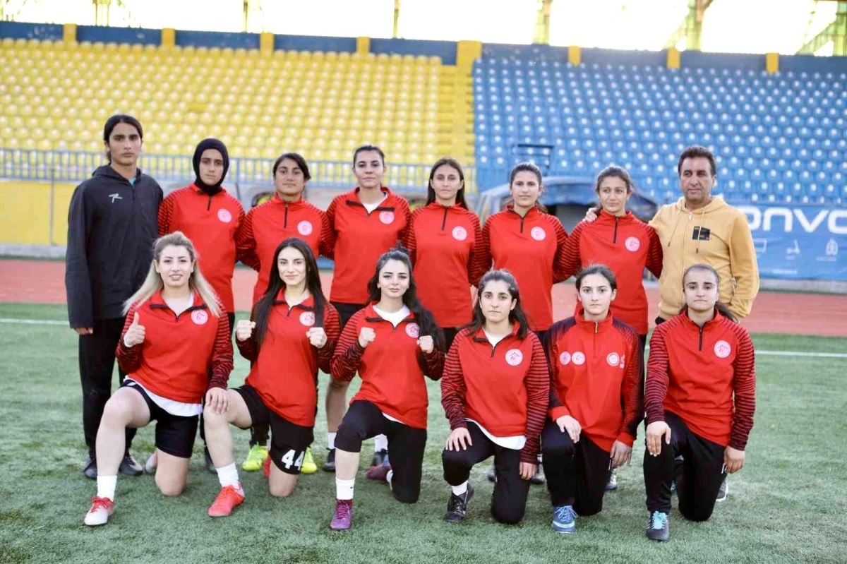 Ağrı Aile ve Sosyal Hizmetler Spor Kulübü, Kadınlar 3. Lig\'de Başarıya Ulaşıyor