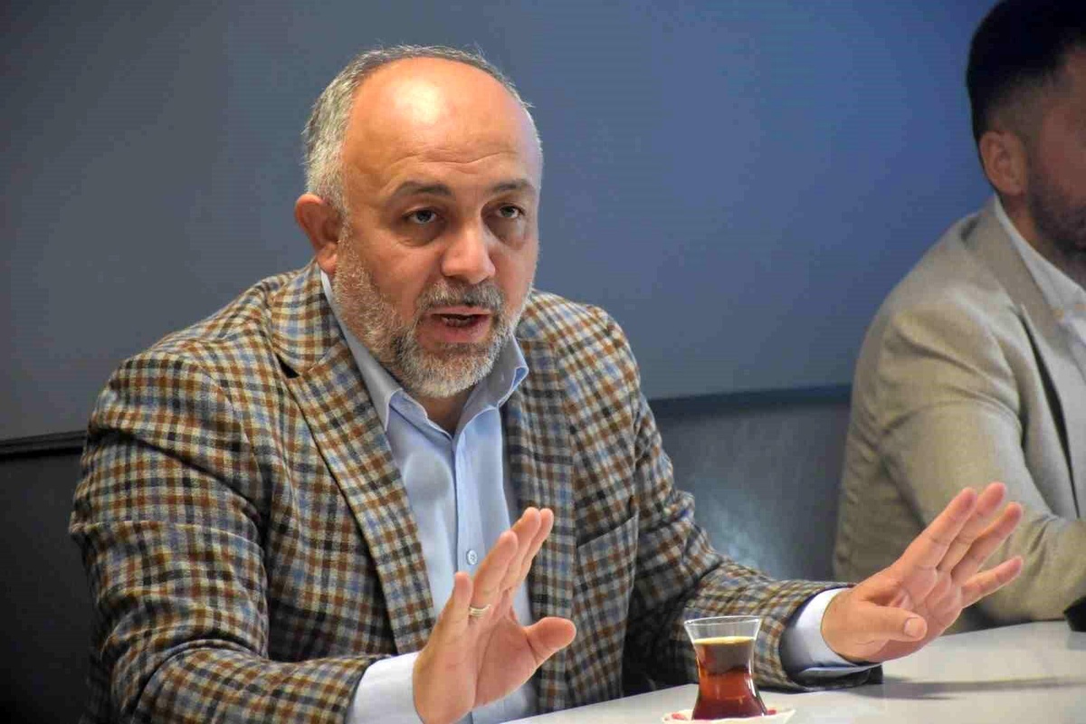 Afyonkarahisar\'da özel yurt müdürleri barınma hizmeti eğitimi toplantısında bir araya geldi