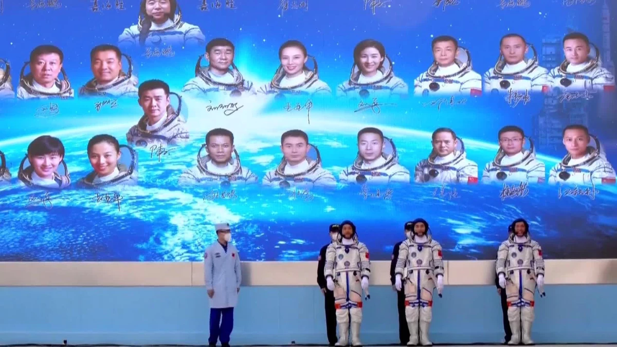Çin, Shenzhou-18 Uzay Görevi için Taykonotları Uğurladı