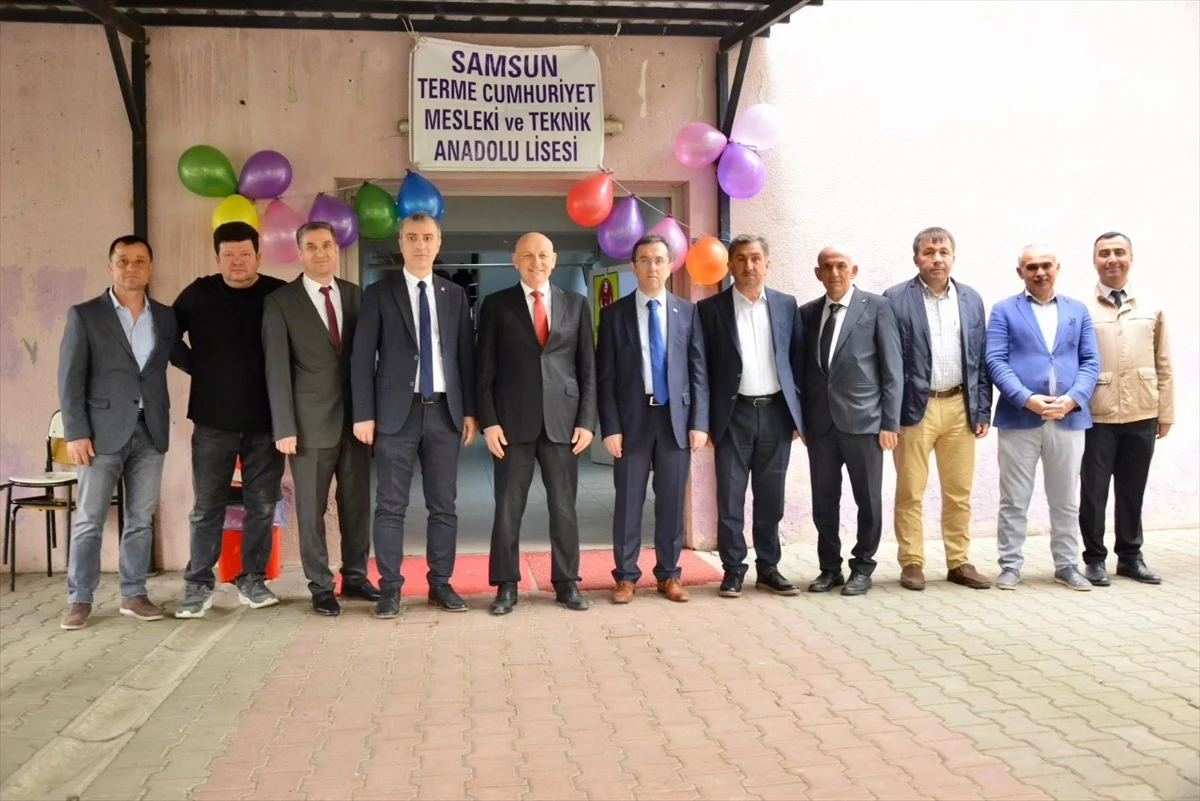 Terme Cumhuriyet Mesleki ve Teknik Anadolu Lisesi ile Terme Mehmet Akif Ersoy Anadolu Lisesi tarafından düzenlenen TÜBİTAK 4006 Bilim Fuarı