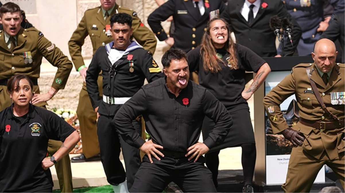Yeni Zelanda askerleri Çanakkale\'de haka dansı yaptı