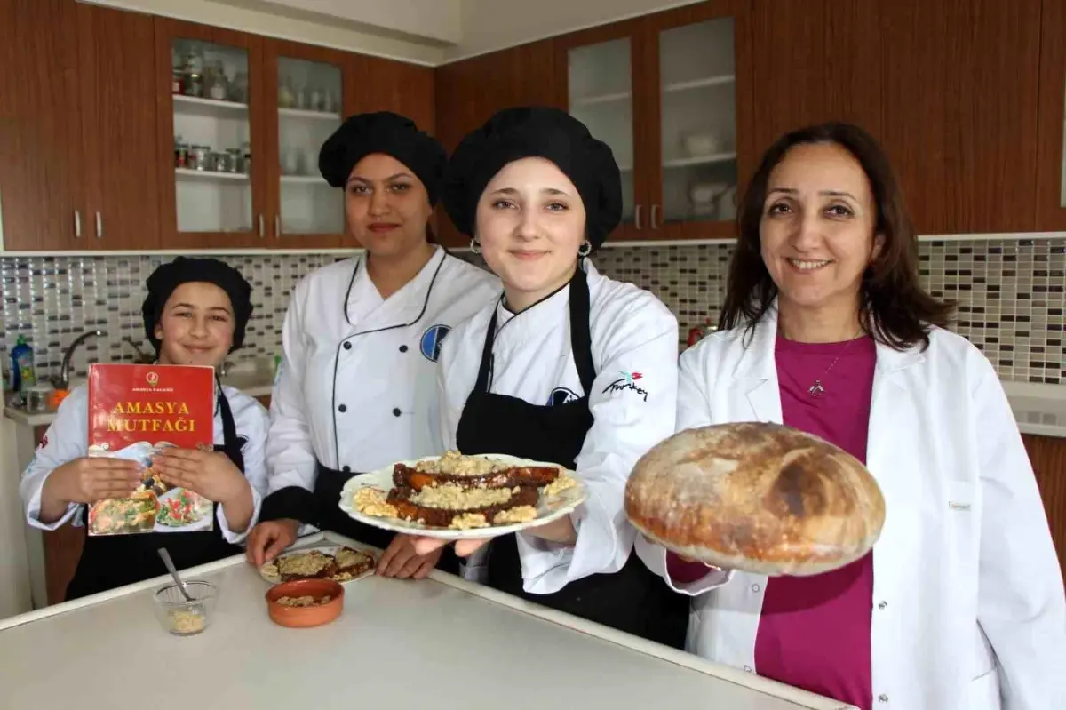 Amasya\'da \'Unutma Beni Tatlısı\' Meslek Lisesi Öğrencileri Tarafından Yeniden Canlandırıldı