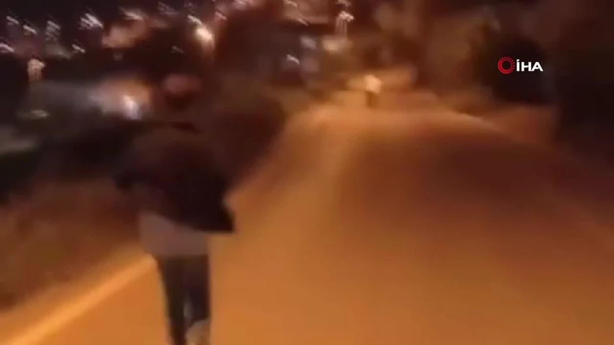 Başakşehir\'de çocukların tehlikeli oyunu kamerada: Silahı ateşleyerek arkadaşını kovaladı