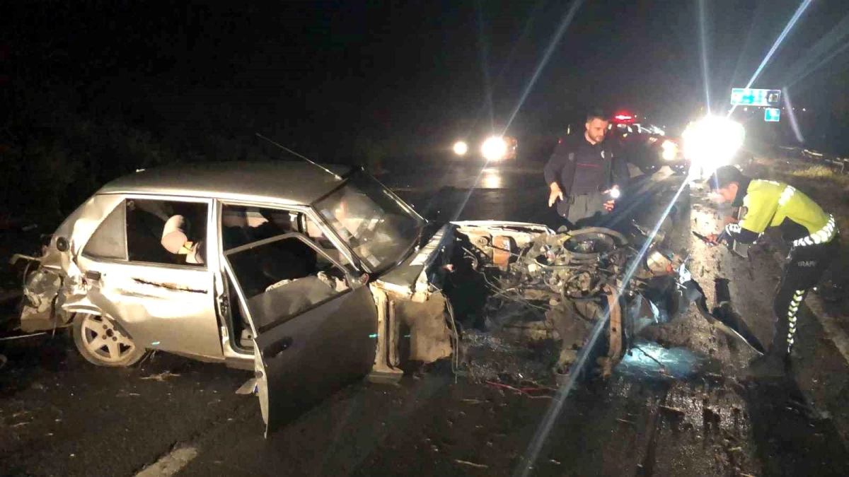 Çorlu\'da Otomobil Kazası: Yaralı Sürücü Alkollü Çıktı