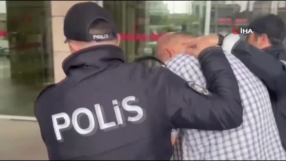 İstanbul\'da öğretmeni darp eden öğrenci velisi yakalandı