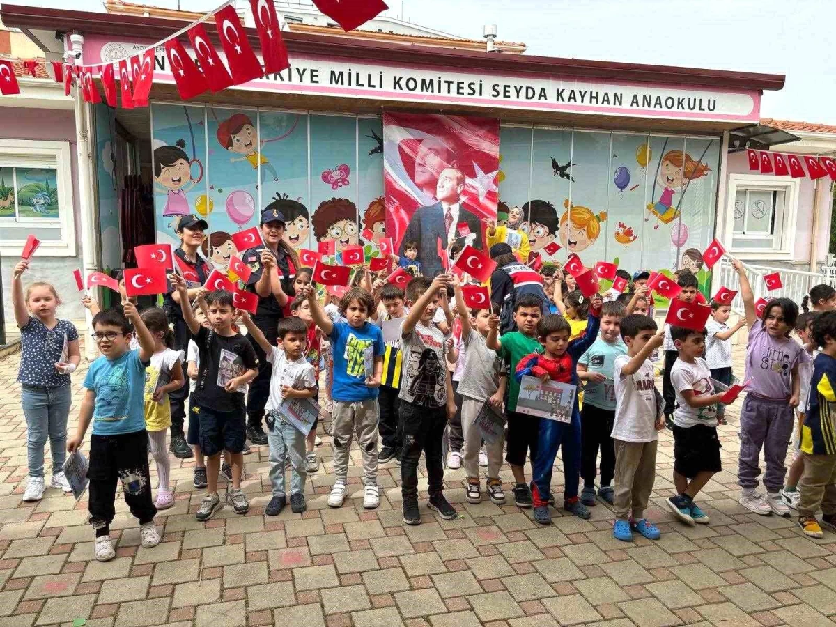 Aydın\'ın Efeler ilçesinde anaokulu öğrencilerine jandarmanın tanıtımı yapıldı