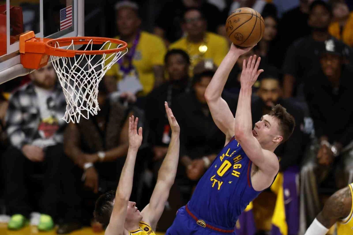 Denver Nuggets, Los Angeles Lakers\'ı mağlup ederek seride durumu 3-0 yaptı