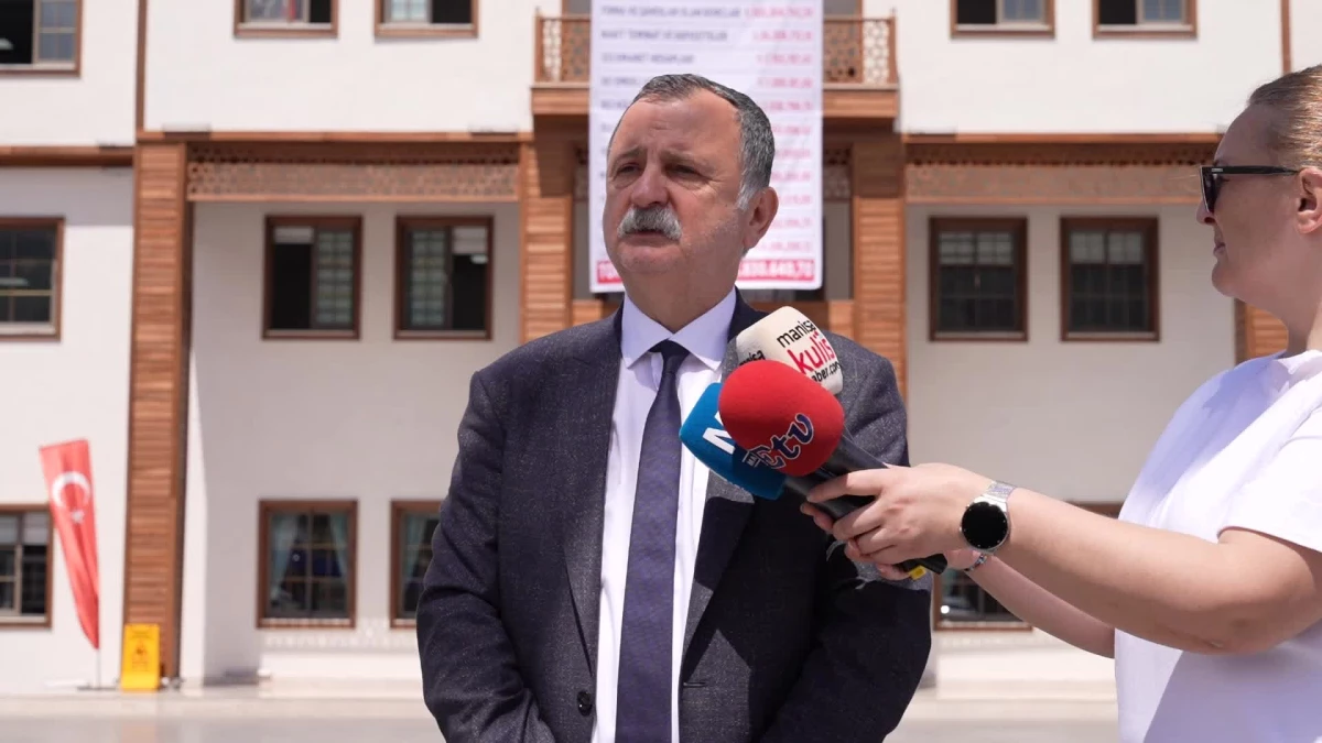 Yunusemre Belediyesi Türkiye\'deki En Borçlu İlçe Belediyelerinden Biri