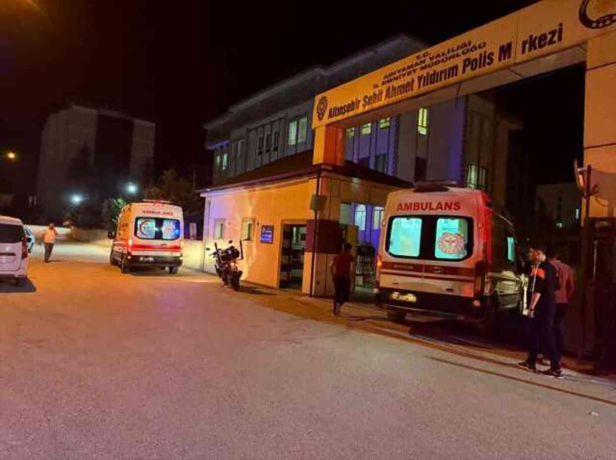 Adıyaman'da polis karakolunda silahlı saldırı Adıyaman'da polis karakolunda silahlı saldırı