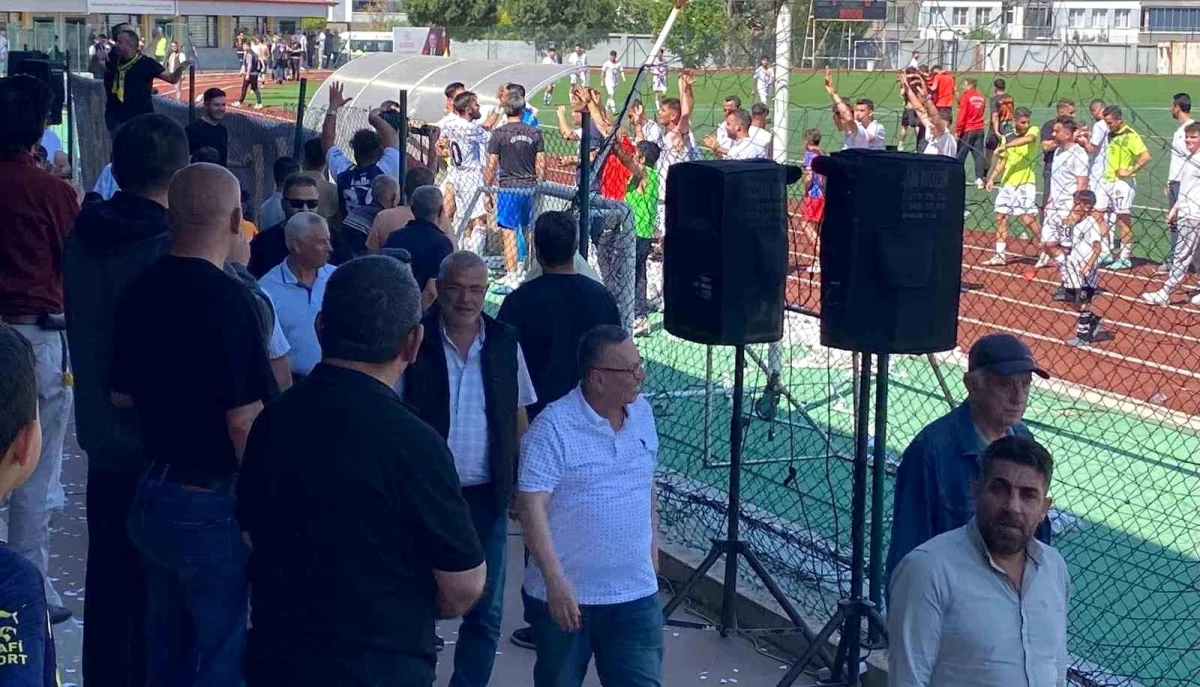 Alaşehir Belediyespor, Bölgesel Amatör Lig\'e bir adım daha yaklaştı