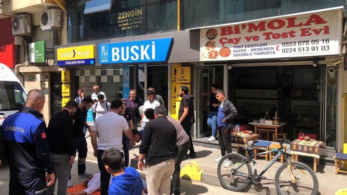 Gemlik Belediyesi Kaldırım İşgaliyle Mücadelesini Sürdürüyor
