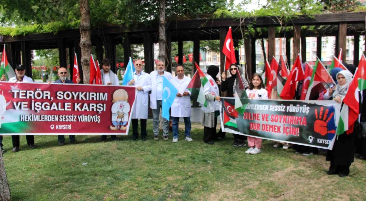 Kayseri\'deki Hekimler İsrail\'in Filistin\'e Saldırılarına Tepki Gösterdi