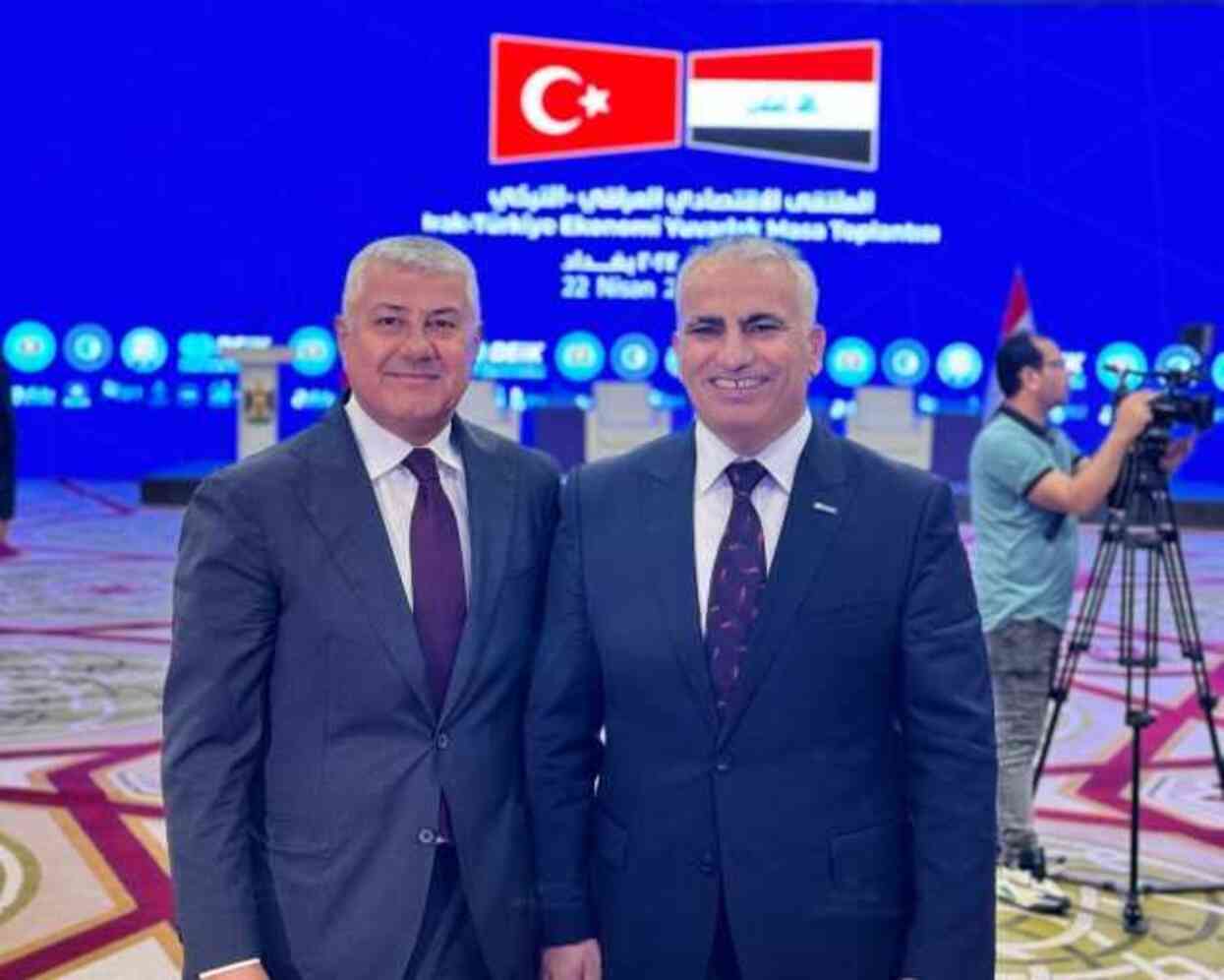 Mardinli İşadamı Samsa, Cumhurbaşkanı Erdoğan'ın Irak Ziyaretini Değerlendirdi Mardinli İşadamı Samsa, Cumhurbaşkanı Erdoğan'ın Irak Ziyaretini Değerlendirdi