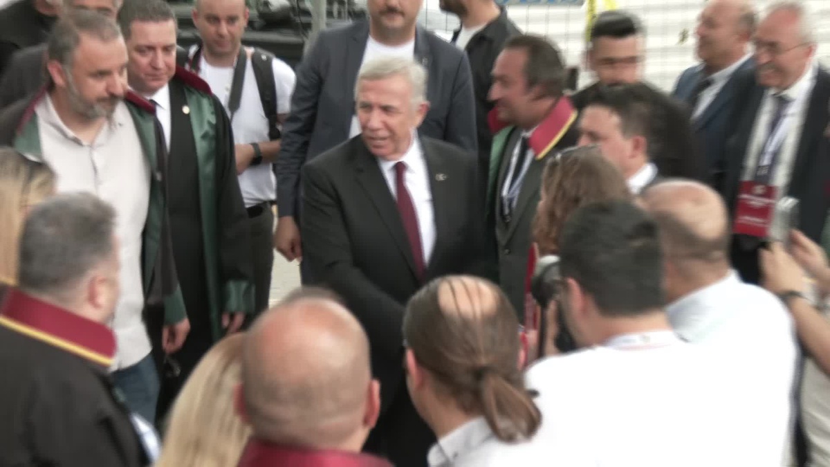 Ankara Büyükşehir Belediye Başkanı Mansur Yavaş, Büyük Savunma Mitingi\'ne Destek Verdi