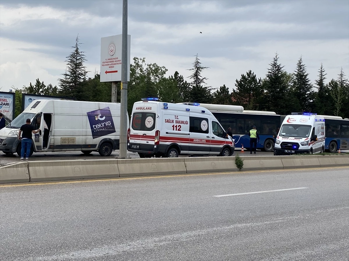 Ankara\'da trafik kazası: 2 kişi yaralandı