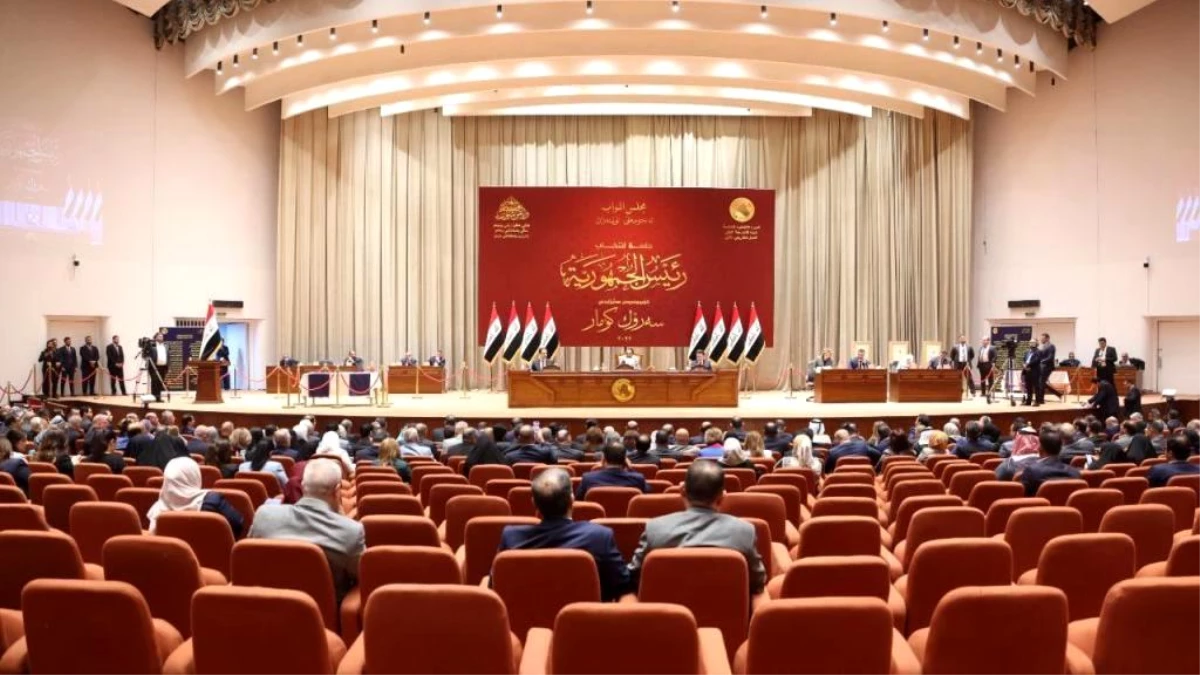 Irak Parlamentosu eşcinsel ilişkiyi suç sayan ve hapis cezası öngören bir yasa tasarısını onayladı