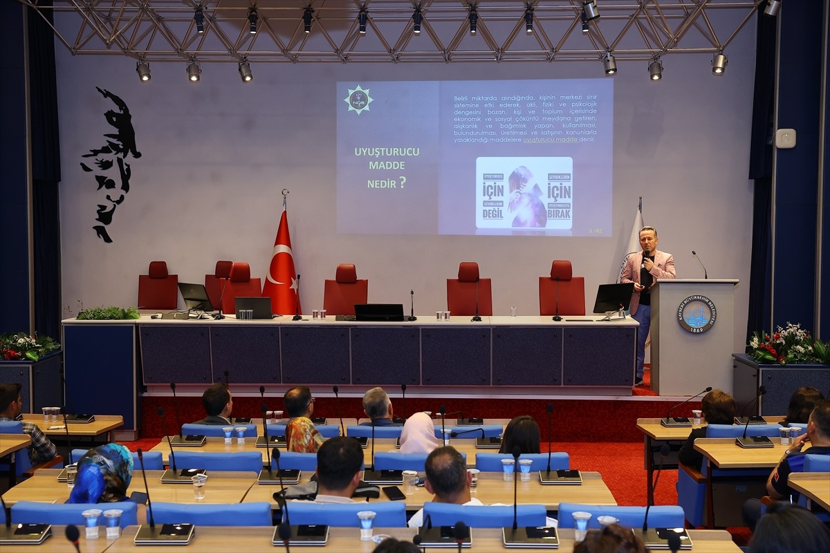 Kayseri\'de Madde Bağımlılığı ile Mücadele Eğitimi Gerçekleştirildi