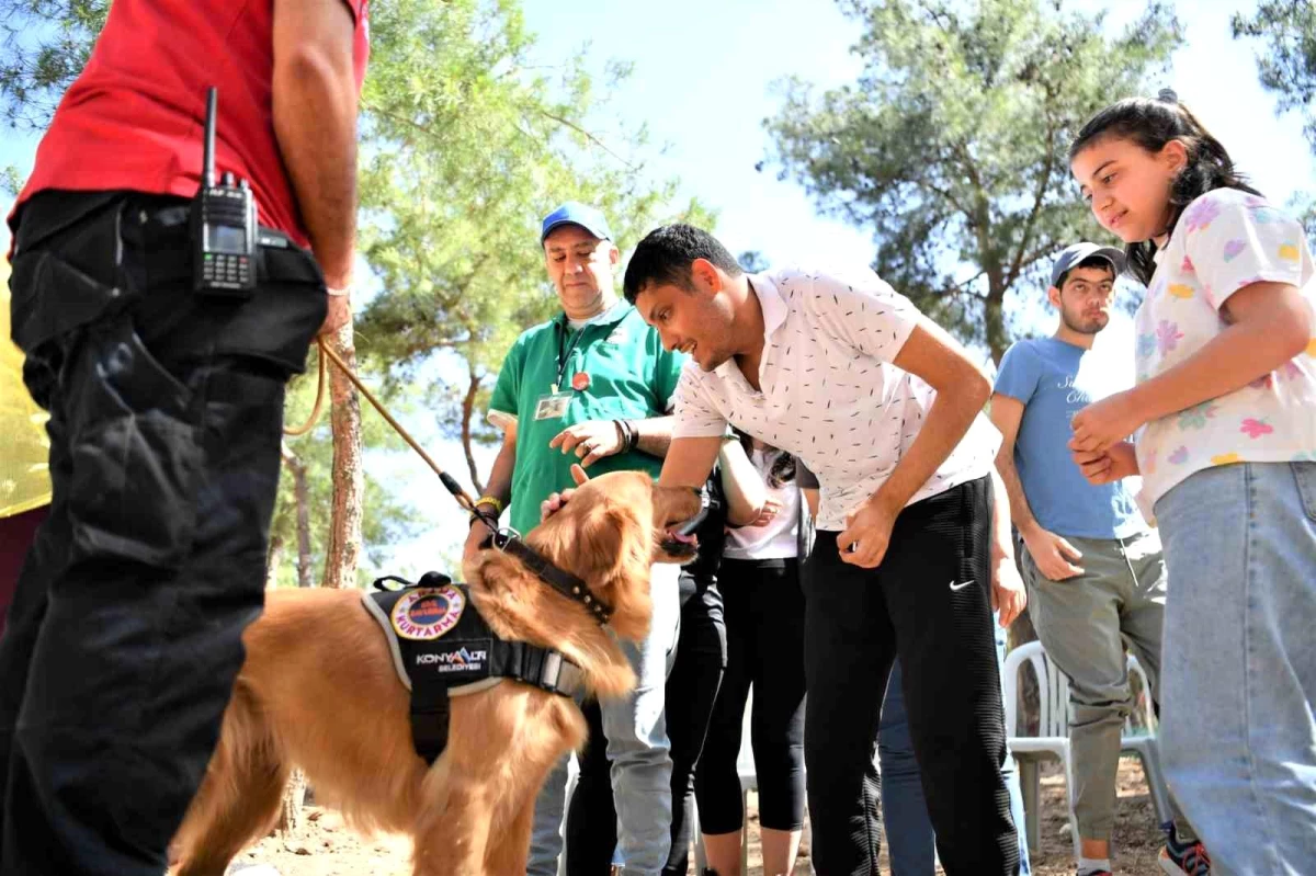 Konyaaltı Belediyesi Otizmli Çocuklara Hayvan Sevgisini Aşıladı