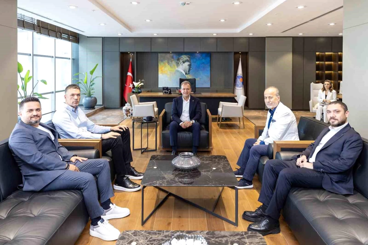 ÇBK Mersin Yönetimi, Mersin Büyükşehir Belediye Başkanı Vahap Seçer\'e teşekkür etti