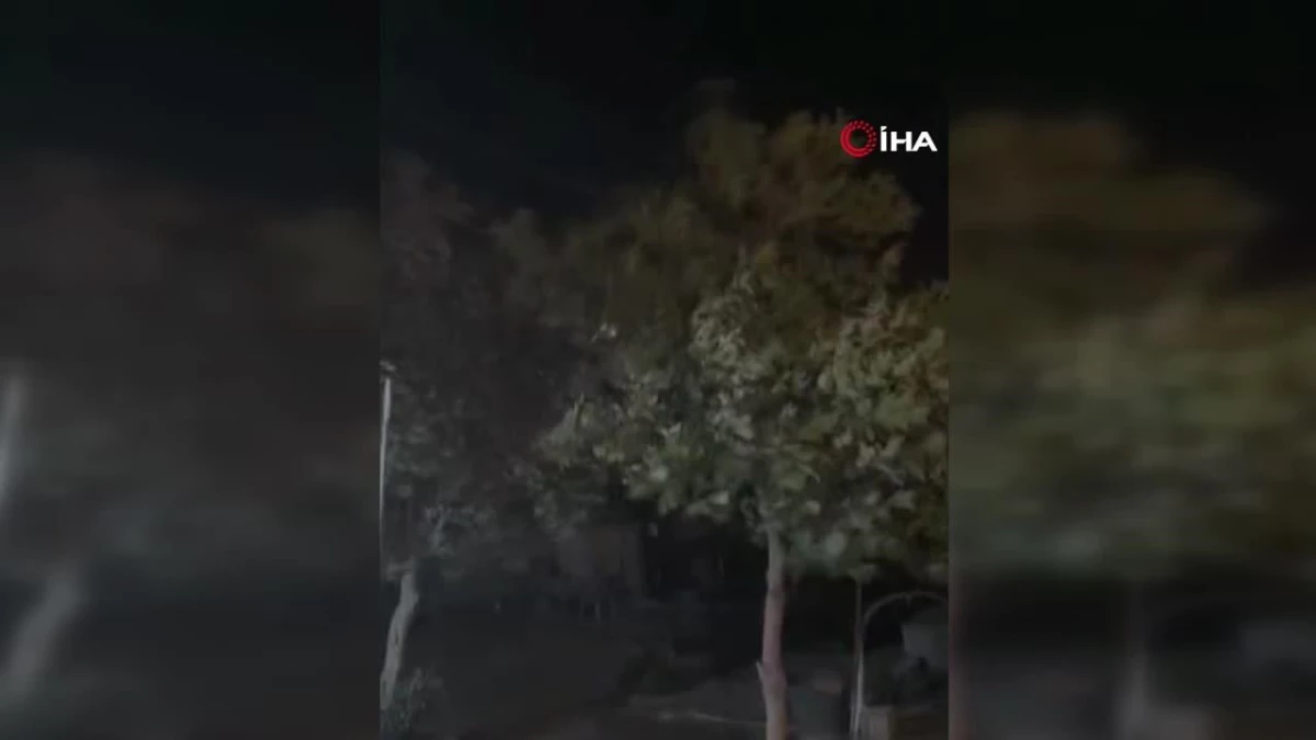 Gaziantep\'te rüzgarın etkisiyle bir evin çatısı uçtu