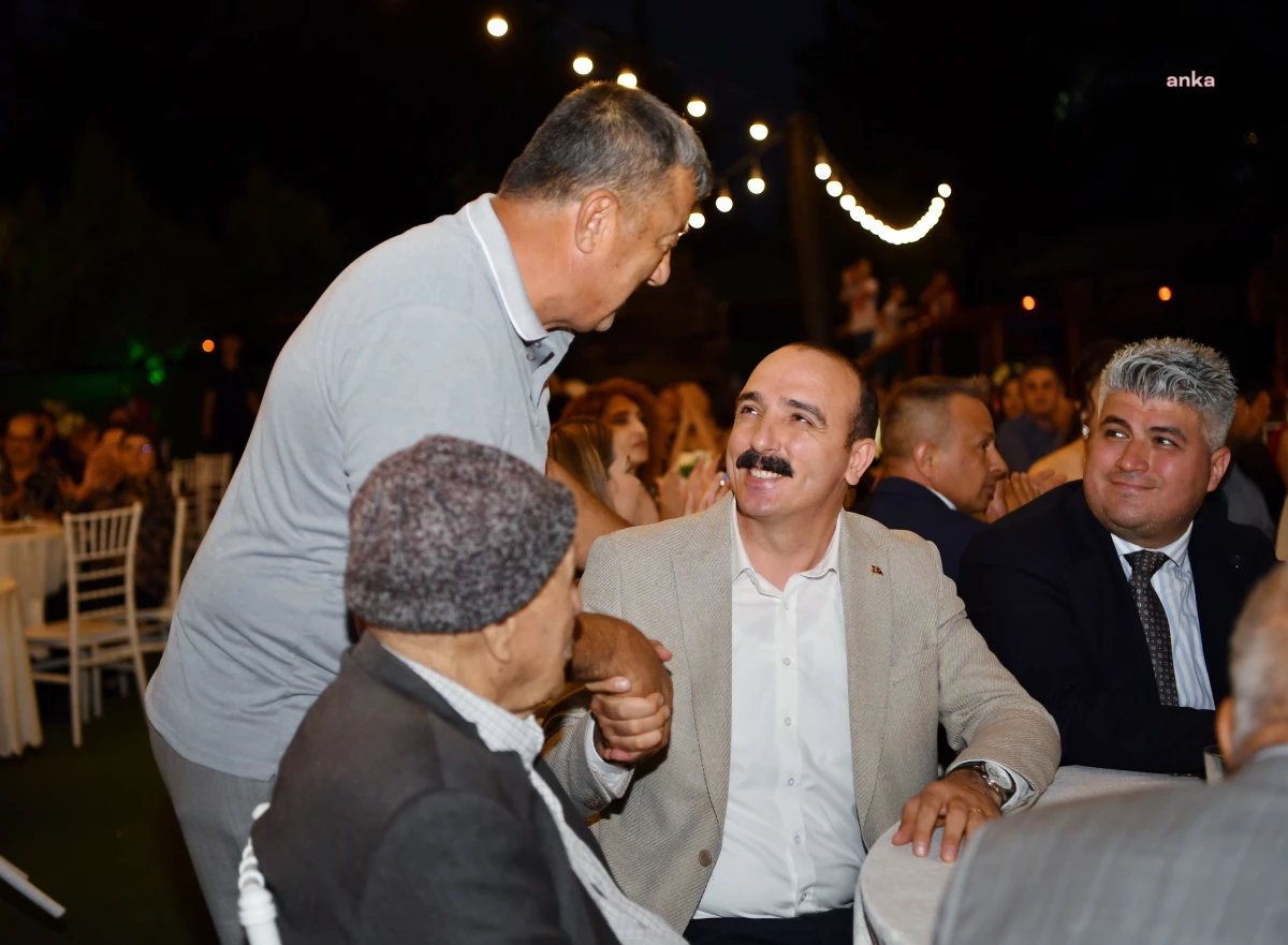 Başkan Kotan, Konyaaltı\'da Vatandaşlarla Buluştu