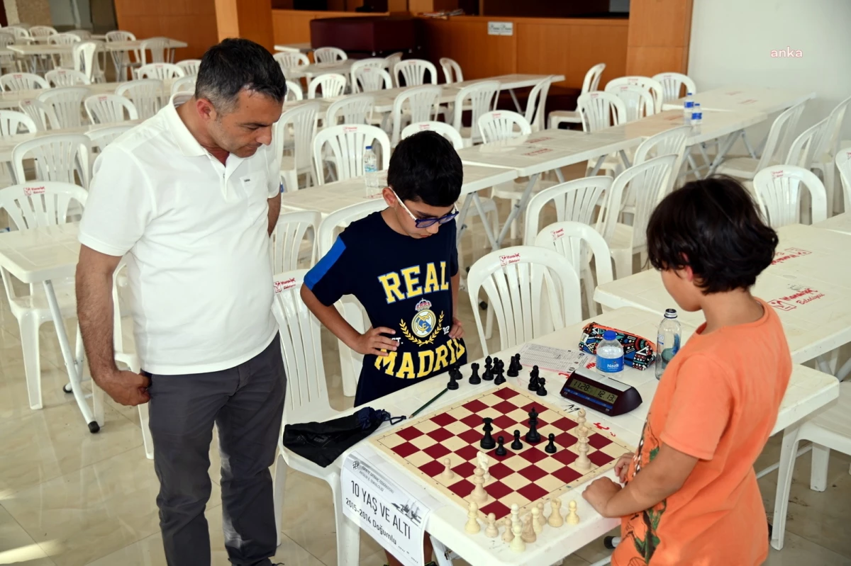 Manavgat\'ta 23 Nisan Satranç Turnuvası düzenlendi