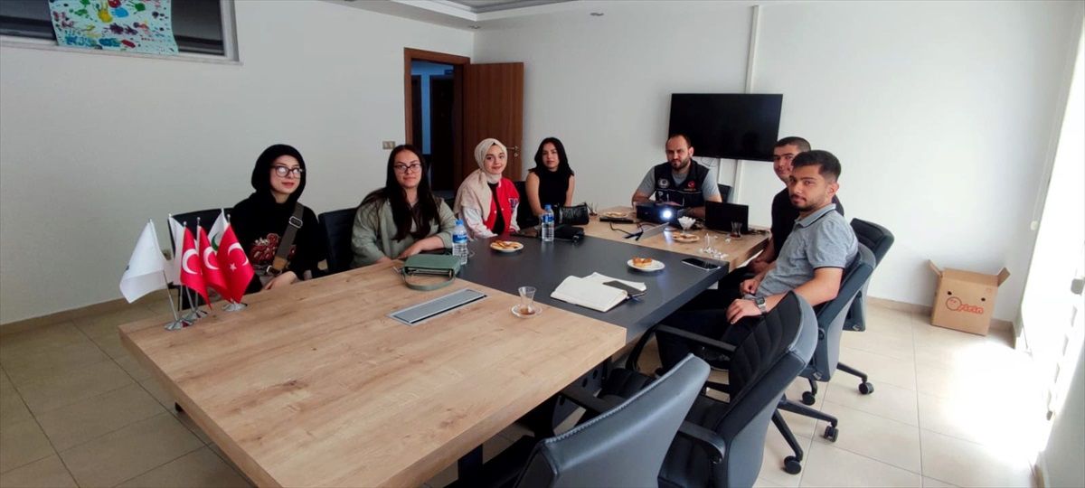 Nevşehir İl Emniyet Müdürlüğü, uyuşturucuyla mücadele projeleri hakkında bilgilendirme etkinlikleri düzenledi